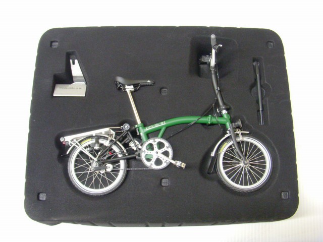 1/6 Brompton Bicycle ABS Plastic Model
