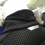 PEARLiZUMi 2013年 1500-BL プレミアムウィンドブレークジャケットの襟