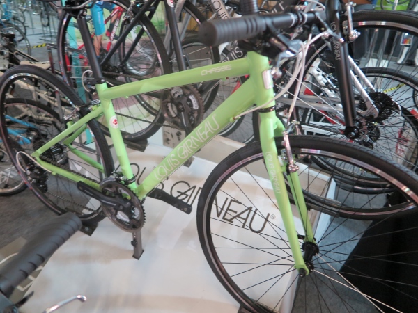 ルイガノVブレーキ仕様のクロスバイク（タイヤサイズ 700×29〜32c）の5枚目の商品画像