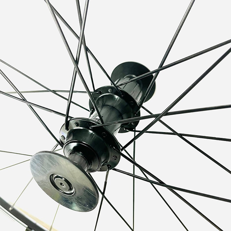 シマノロードバイク用クリンチャー・リアホイールの4枚目の商品画像