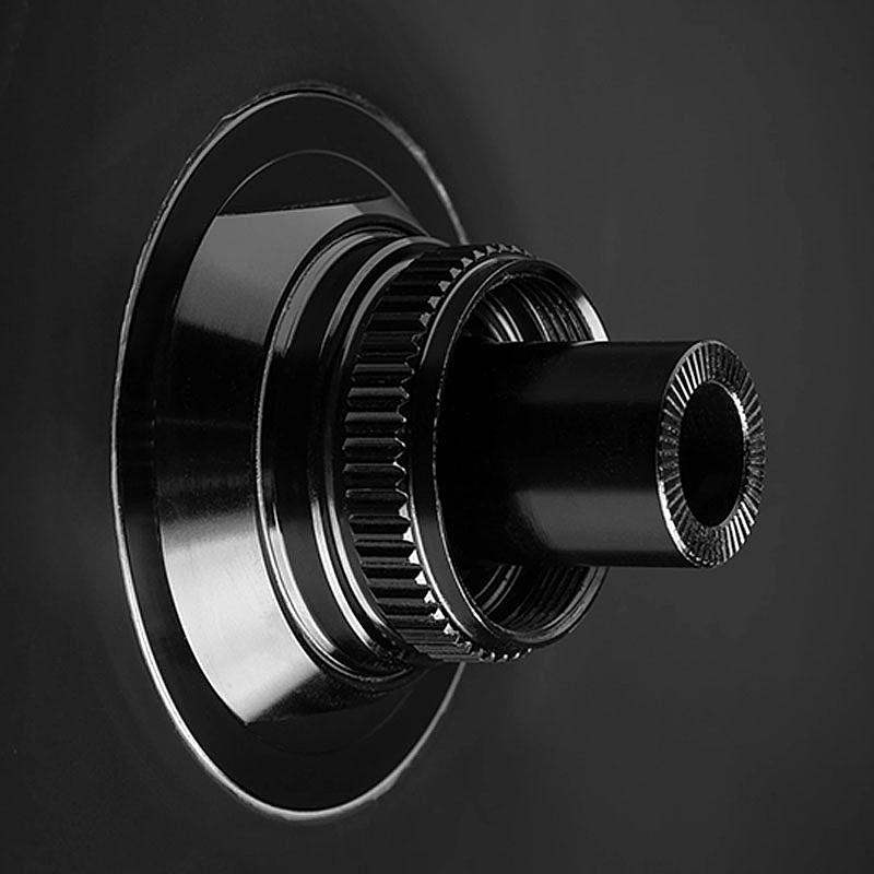 �ץ��ե�����ǥ���������ɥХ����ѥǥ������֥졼���б��ۥ�����GMR CARBON DISC WHEEL �ǥ������֥졼�� 700Cx25-28mm��4���ܤξ��ʲ���
