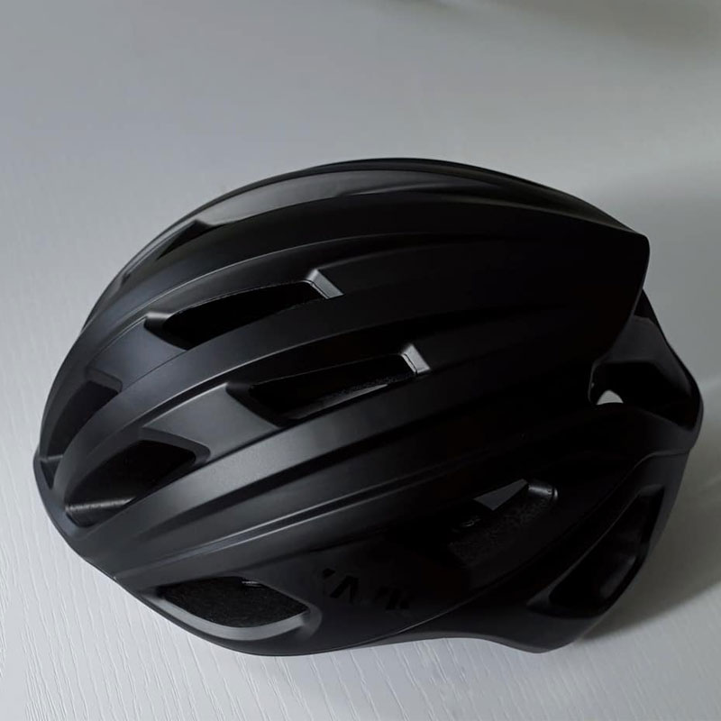 カスクロードバイク・MTB用バイザー無しヘルメットMOJITO3（モヒートキューブ）BLK MATTカラーの3枚目の商品画像