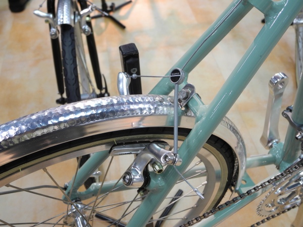 鍵プレゼント！！】Bianchi（ビアンキ） 2016年モデル MINIVELO‐10Drop