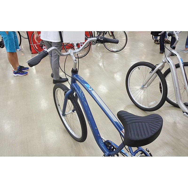 SCHWINN（シュウィン） 2017年モデル STREAMLINER2 MEN'S （ストリーム