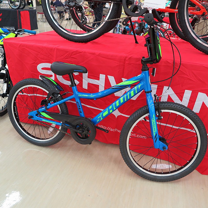 SCHWINN（シュウィン） 2019年モデル AEROSTAR （エアロスター） [子供